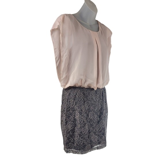 Speechless Mini Sleeveless Dress Blouson Top Sz M Skirt  Pink Chiffon Gray Lace - Picture 2 of 16